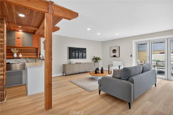 Interior, Living room, Recessed Lighting, Wooden Beams, Wooden Ceilings, Wood Texture Flooring