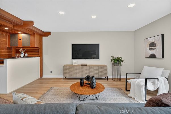 Interior, Living room, Recessed Lighting, Wooden Ceilings, Wood Texture Flooring