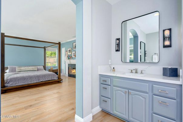 Bathroom, Bedroom, Fireplace, Interior, Wood Texture Flooring
