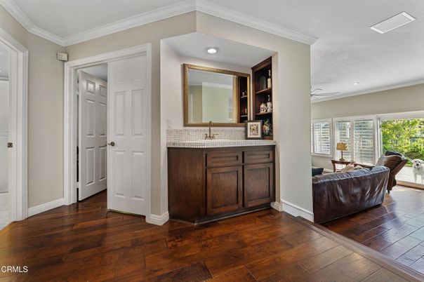 Bathroom, Interior, Recessed Lighting, Wood Texture Flooring