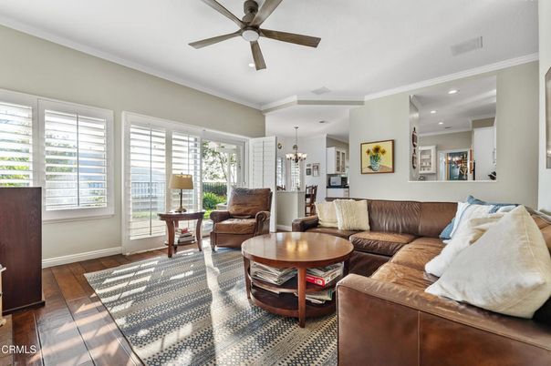 Chandelier, Dining room, Interior, Living room, Pendant Lights, Recessed Lighting, Wood Texture Flooring