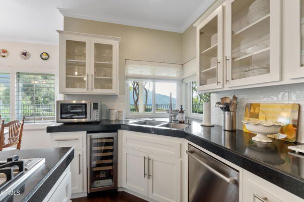 Interior, Kitchen, Stainless Steel Appliances, Water, Wood Texture Flooring