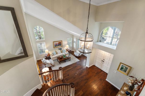 Interior, Living room, Pendant Lights, Wood Texture Flooring