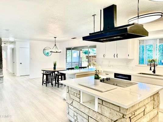 Dining room, Interior, Kitchen, Pendant Lights, Wood Texture Flooring