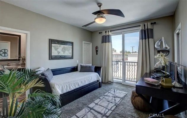 Bedroom, Interior, Water