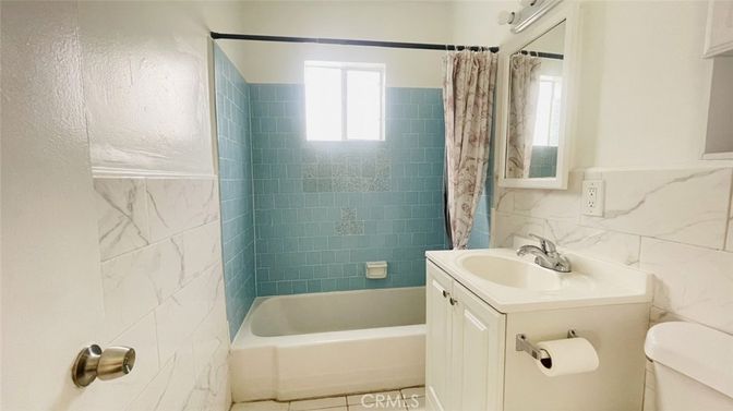 Bathroom, Interior, Marble Walls
