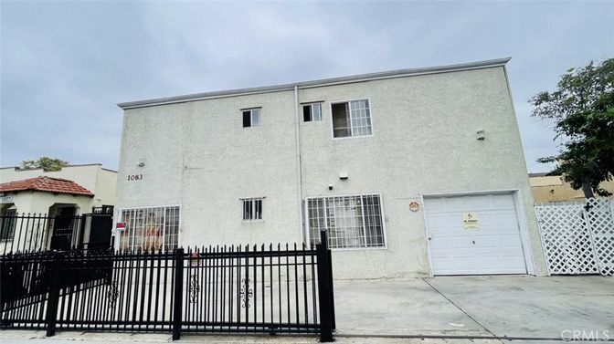 Attached, Exterior, Facade, Spanish Mediterranean