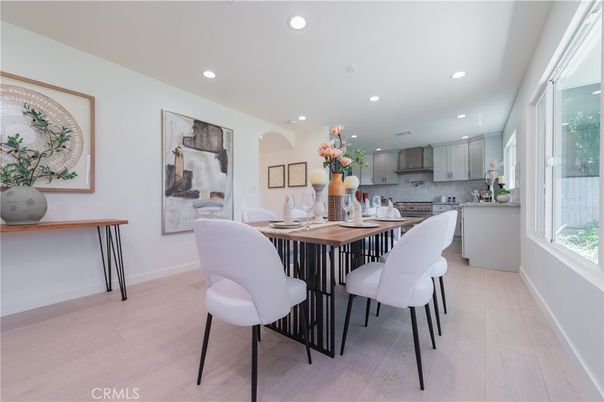 Dining room, Interior, Kitchen, Recessed Lighting, Wood Texture Flooring
