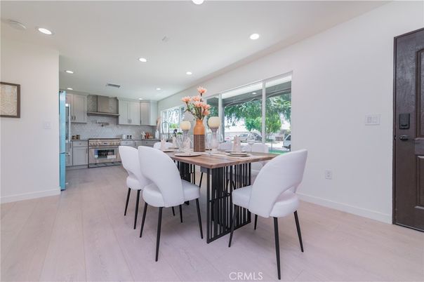 Dining room, Interior, Kitchen, Recessed Lighting, Stainless Steel Appliances, Wood Texture Flooring