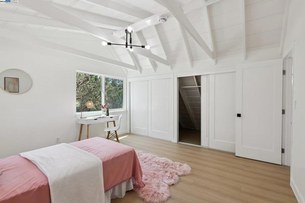 Bedroom, Interior, Pendant Lights, Wood Texture Flooring