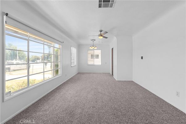 Empty room, Interior, Pendant Lights