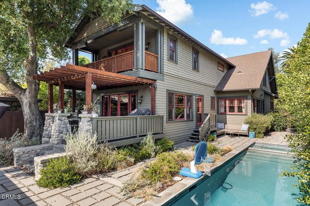 Exterior, Pool