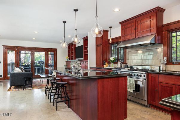 Interior, Kitchen, Living room, Pendant Lights, Recessed Lighting, Stainless Steel Appliances