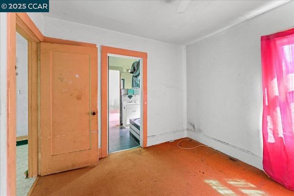 Bathroom, Empty room, Interior