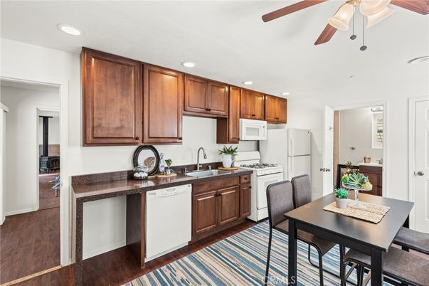 Dining room, Interior, Kitchen, Recessed Lighting, Wood Texture Flooring