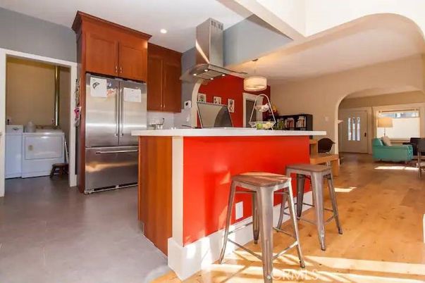 Interior, Kitchen, Recessed Lighting, Stainless Steel Appliances, Washer