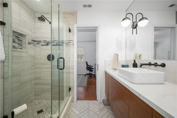 Bathroom, Glass Shower, Interior