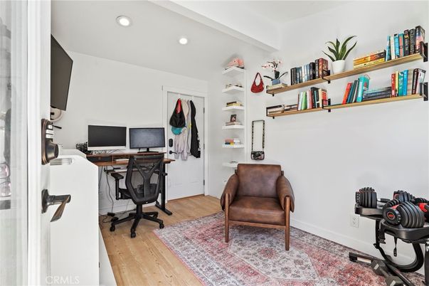 Home Office, Interior, Recessed Lighting, Wood Texture Flooring