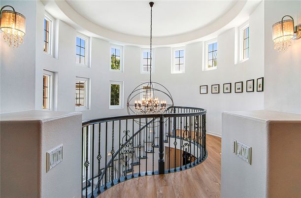 Chandelier, Interior, Wood Texture Flooring