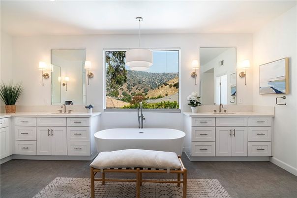 Bathroom, Dual Sink Vanities, Free Standing Baths, Interior, Pendant Lights