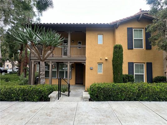 Exterior, Facade, Mediterranean