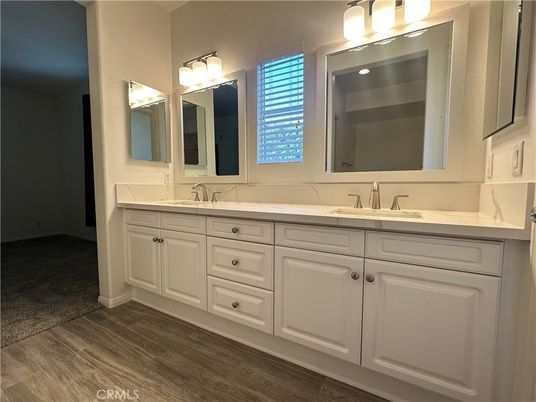 Bathroom, Dual Sink Vanities, Interior, Wood Texture Flooring