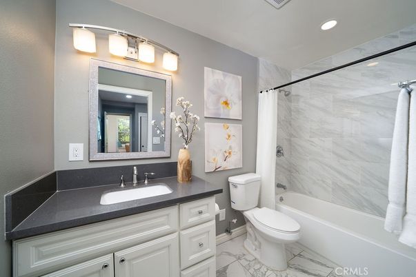 Bathroom, Interior, Marble, Marble Walls, Recessed Lighting