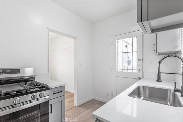 Interior, Kitchen, Stainless Steel Appliances, Wood Texture Flooring