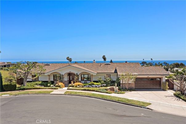 Attached, Exterior, Facade, Water, Ranch
