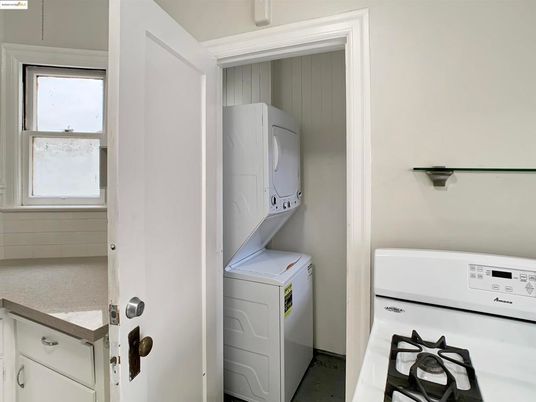 Interior, Utility Closets, Washer