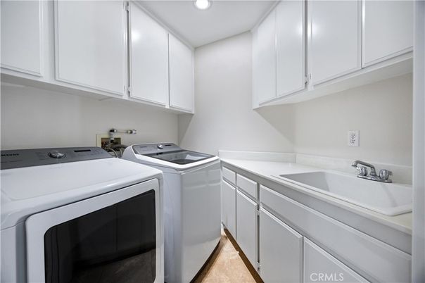 Interior, Recessed Lighting, Washer