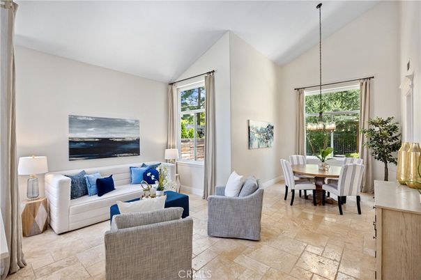 Dining room, Interior, Living room, Pendant Lights
