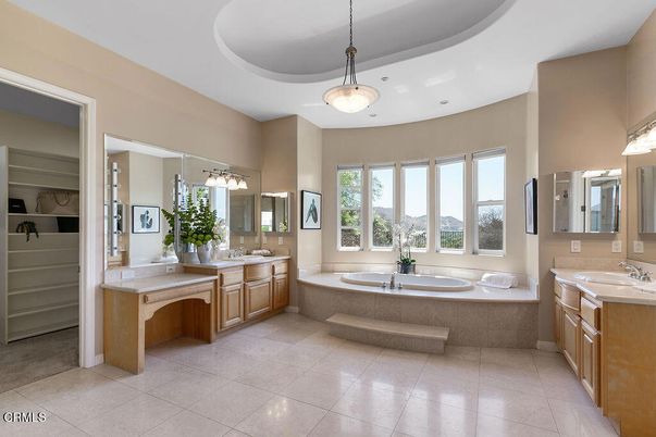 Bathroom, Dual Sink Vanities, Interior, Pendant Lights