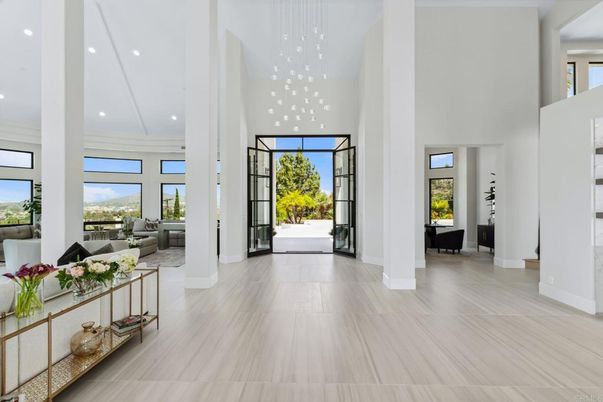 Interior, Living room, Pendant Lights, Recessed Lighting