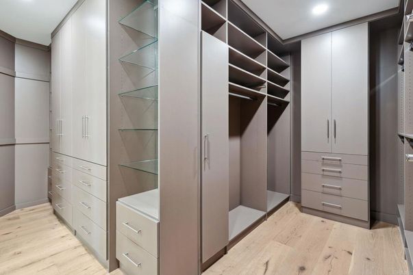 Interior, Recessed Lighting, Walk-in Closets, Wood Texture Flooring