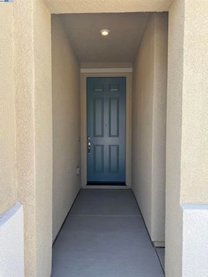 Exterior, Recessed Lighting