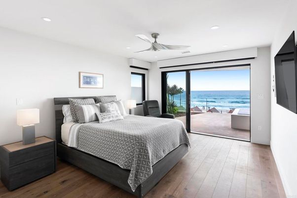 Bedroom, Interior, Recessed Lighting, Water, Wood Texture Flooring