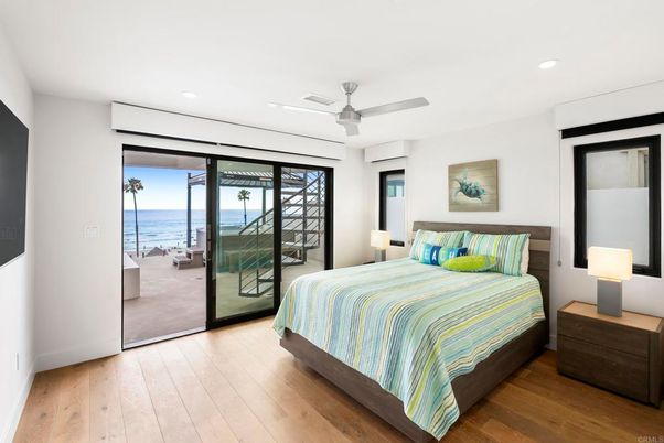 Bedroom, Interior, Recessed Lighting, Water, Wood Texture Flooring
