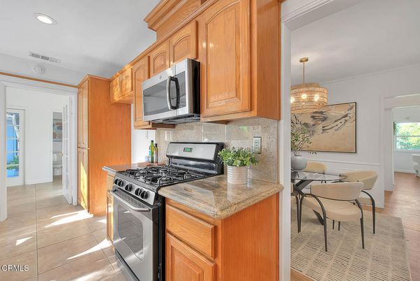 Chandelier, Dining room, Interior, Kitchen, Recessed Lighting