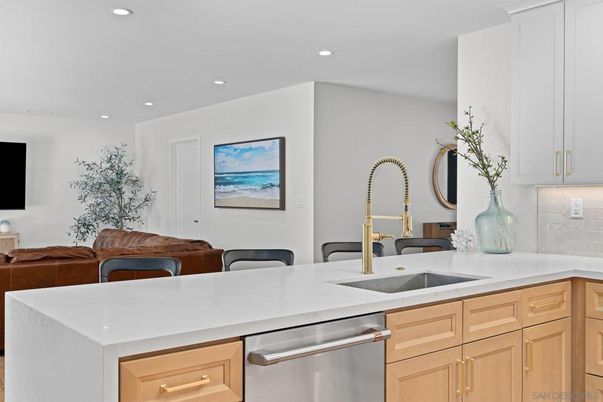 Interior, Kitchen, Recessed Lighting