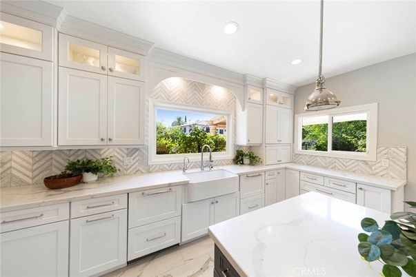 Interior, Kitchen, Marble, Pendant Lights, Recessed Lighting