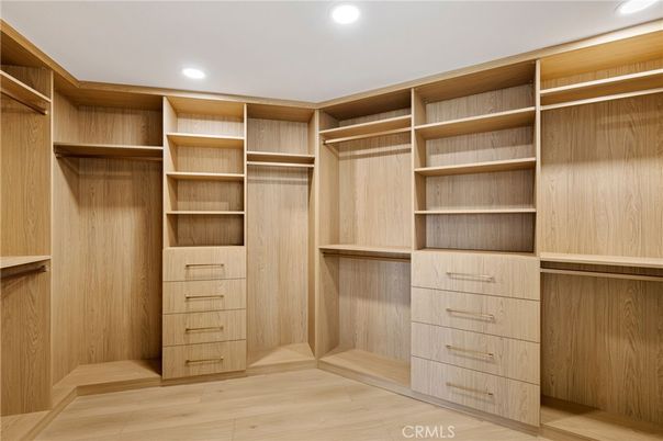 Interior, Recessed Lighting, Walk-in Closets, Wood Texture Flooring
