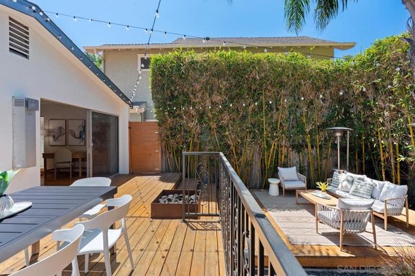 Exterior, Wood Texture Flooring