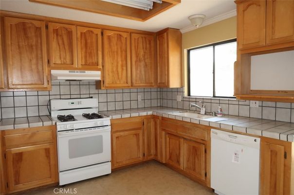 Interior, Kitchen, Tile Countertops