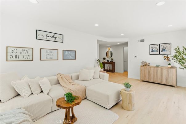Bedroom, Interior, Living room, Recessed Lighting, Wood Texture Flooring