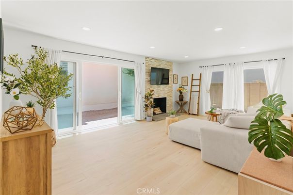 Fireplace, Interior, Living room, Recessed Lighting, Wood Texture Flooring