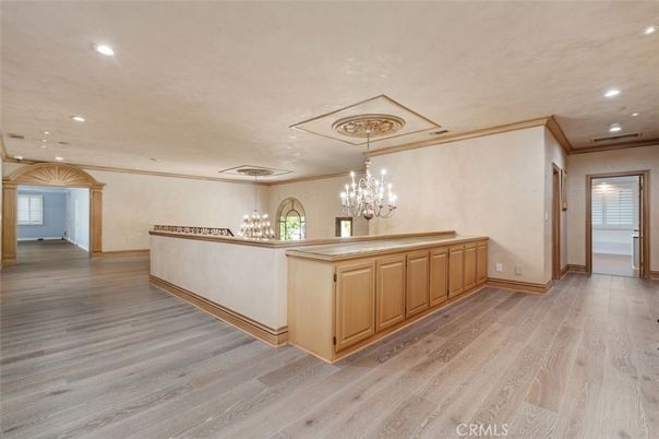 Chandelier, Interior, Recessed Lighting, Wood Texture Flooring