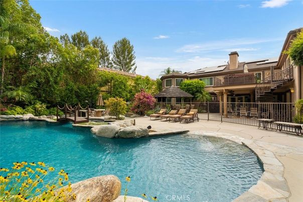 Exterior, Pool, Solar Panels