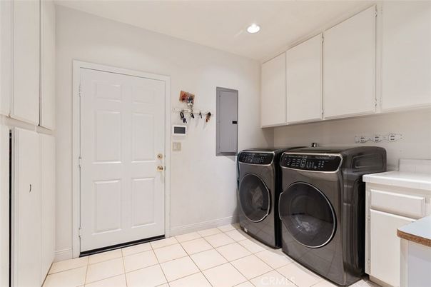 Interior, Recessed Lighting, Washer