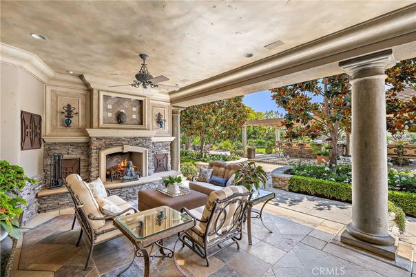 Exterior, Fireplace, Recessed Lighting